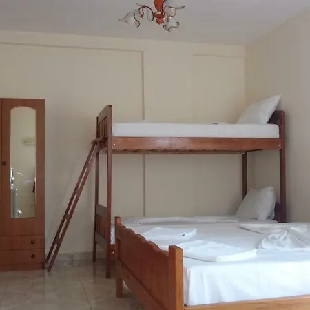 Vandrarhem Vila Blend Durrës